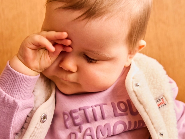 Reconnaître les signes de fatigue de bébé